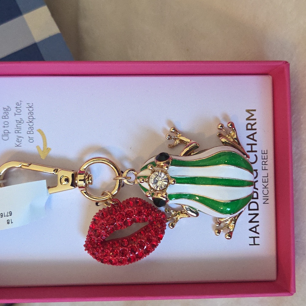 Green and White Frog Handbag Charm